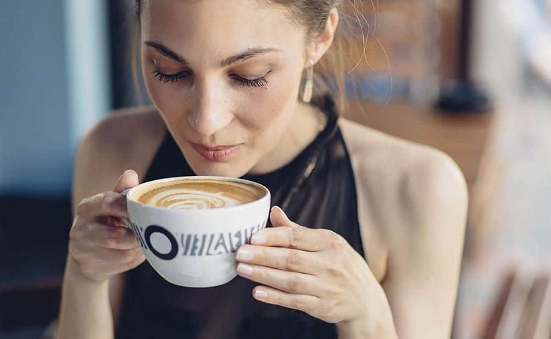 beneficios de tomar café